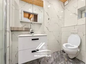 Pronájem bytu 1+kk, Děhylov, Porubská, 30 m2