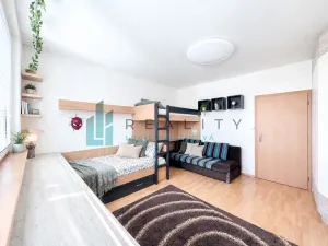 Pronájem bytu 3+kk, Hodonín, Jižní, 80 m2
