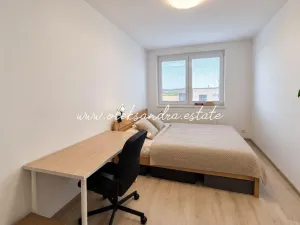 Pronájem bytu 2+kk, Praha - Stodůlky, Svitákova, 50 m2