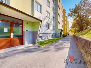 Prodej bytu 3+1, Klášterec nad Ohří, Školní, 65 m2