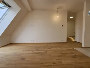 Prodej bytu 2+kk, Bystřice nad Pernštejnem, Masarykovo náměstí, 50 m2