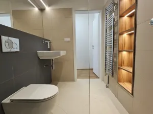 Prodej bytu 2+kk, Bystřice nad Pernštejnem, Masarykovo náměstí, 50 m2