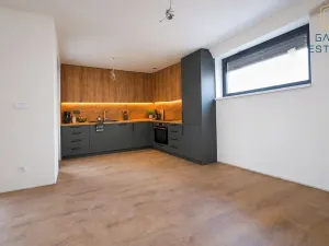 Pronájem bytu 2+kk, Holešov, Pod Hrádkem, 63 m2