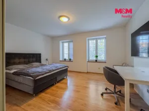 Pronájem bytu 1+1, Praha - Košíře, Píseckého, 37 m2