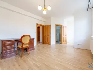 Pronájem bytu 5+kk, Praha - Vinohrady, U Havlíčkových sadů, 295 m2