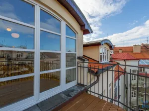 Pronájem bytu 5+kk, Praha - Vinohrady, U Havlíčkových sadů, 295 m2