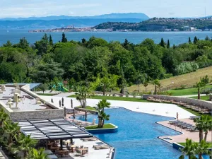 Prodej rodinného domu, Umag, Chorvatsko, 200 m2