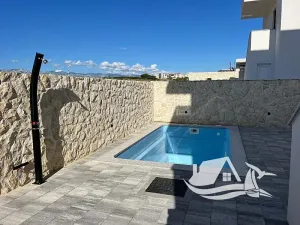 Prodej bytu 3+kk, Povljana, Chorvatsko, 66 m2