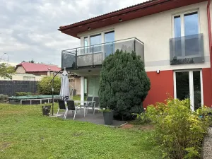 Prodej rodinného domu, Praha - Březiněves, V pěšinkách, 230 m2
