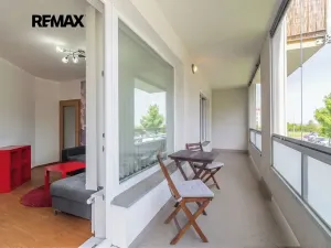 Pronájem bytu 2+kk, Praha - Zličín, Sazovická, 48 m2