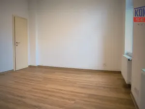 Pronájem bytu 3+1, České Budějovice, J. Plachty, 82 m2