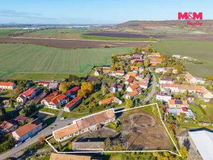 Prodej zemědělské usedlosti, Dobrovice - Libichov, 300 m2