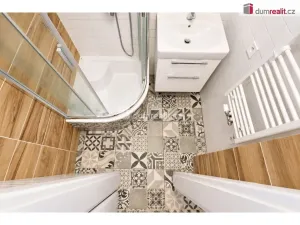 Prodej bytu 3+kk, Praha - Podolí, Dvorecké náměstí, 71 m2
