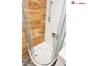 Prodej bytu 3+kk, Praha - Podolí, Dvorecké náměstí, 71 m2