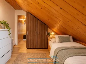 Prodej bytu 3+1, Dobšice, Znojemská, 77 m2