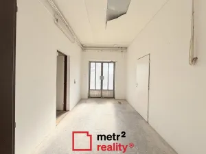Pronájem obchodního prostoru, Olomouc, Holická, 300 m2