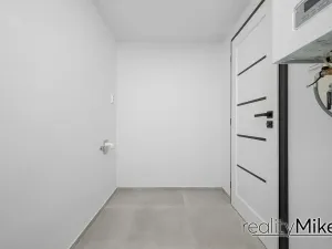 Pronájem bytu 2+1, Liberec, Puškinova, 59 m2