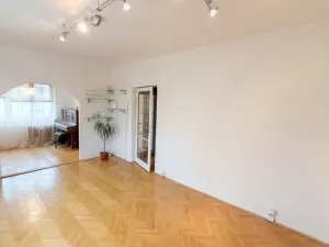 Prodej bytu 3+1, Kladno - Kročehlavy, Bělehradská, 70 m2