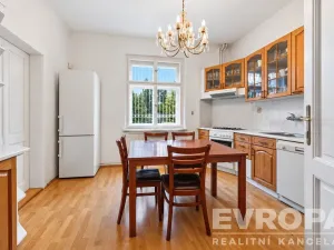 Prodej vily, Praha - Motol, U hrušky, 395 m2