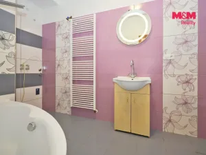 Prodej bytu 3+1, Nadějov, 85 m2