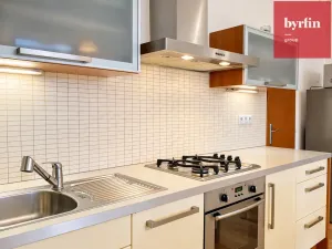 Prodej bytu 2+kk, Ostrava, Nádražní, 59 m2