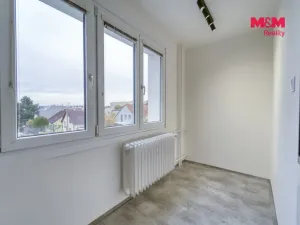 Pronájem bytu 2+1, Plzeň - Doubravka, Smrková, 56 m2