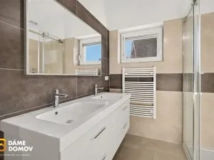 Prodej rodinného domu, Černá Hora, Na Vyhlídce, 182 m2