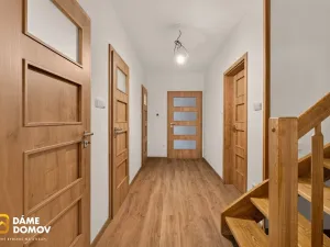 Prodej rodinného domu, Černá Hora, Na Vyhlídce, 182 m2