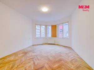 Prodej bytu 4+1, Cheb, Májová, 121 m2