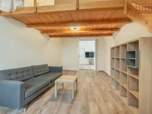 Pronájem bytu 2+1, Praha, Štefánikova, 61 m2
