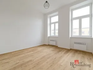 Prodej bytu 2+kk, Opava - Předměstí, Zámecký okruh, 49 m2