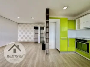Prodej bytu 4+kk, Praha - Troja, U Pentlovky, 77 m2