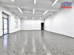 Pronájem obchodního prostoru, České Budějovice, Lannova tř., 212 m2