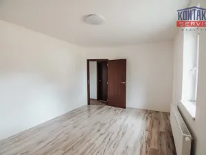 Prodej rodinného domu, Lišov - Velechvín, 135 m2