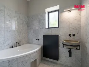 Prodej rodinného domu, Bruntál, nám. Míru, 550 m2