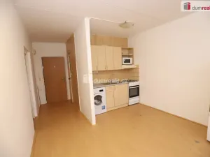 Prodej bytu 2+kk, Karlovy Vary - Drahovice, Vítězná, 41 m2