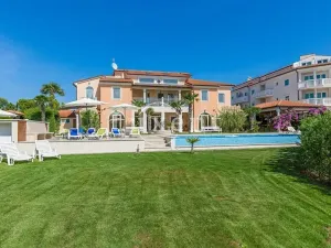 Prodej ubytování, Pula, Chorvatsko, 550 m2