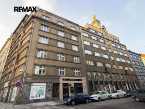 Pronájem bytu 2+kk, Praha - Holešovice, Farského, 51 m2