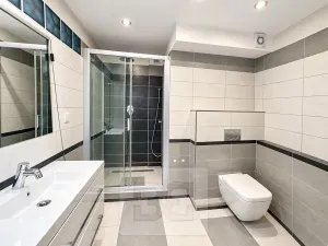 Pronájem bytu 4+kk, Praha - Krč, V Štíhlách, 88 m2
