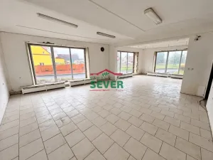 Pronájem obchodního prostoru, Lom, nám. Republiky, 330 m2