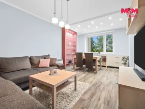 Prodej bytu 3+1, Benešov u Semil, 73 m2