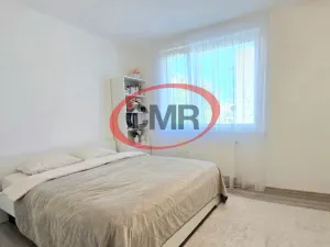 Pronájem bytu 2+kk, Praha, Jurkovičova, 58 m2