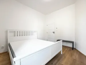 Prodej bytu 2+kk, Slaný, Navrátilova, 40 m2