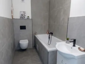 Pronájem bytu 2+kk, Náchod, Žižkova, 42 m2