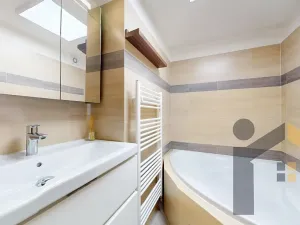 Pronájem bytu 3+kk, Praha - Vinohrady, Na Kozačce, 102 m2