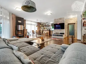 Prodej rodinného domu, Jesenice - Horní Jirčany, 230 m2