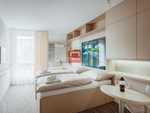 Pronájem bytu 1+kk, Nezvalova, 21 m2