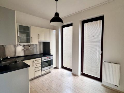 Pronájem bytu 2+kk, Chrudim - Chrudim I, Resselovo náměstí, 60 m2