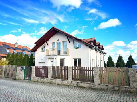 Prodej rodinného domu, Trnová, 248 m2
