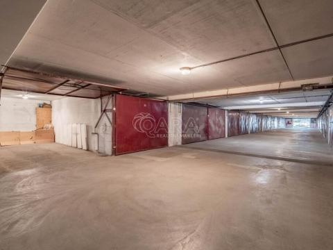 Prodej garáže, Praha - Stodůlky, Běhounkova, 18 m2